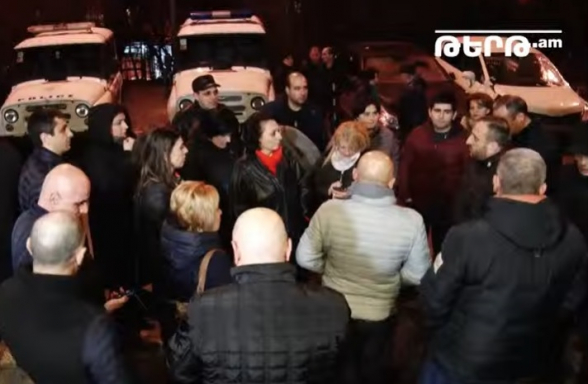 «ՁԻԱՀ կանխարգելման կենտրոն»-ի փոխտնօրենը բերման է ենթարկվել (տեսանյութ)