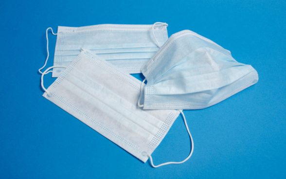 Երբ ողջ աշխարհը զբաղված էր դիմակների պահեստավորմամբ, ՀՀ-ից մեծ խմբաքանակով արտահանել և այլ երկրներում թանկ վաճառել են․ «Ժողովուրդ»