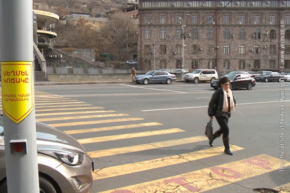 Երևանի 37 անցումներում կտեղադրվեն հետիոտնային կանչի ռեժիմով լուսացույցներ