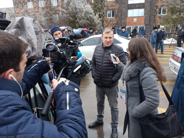 Քաղաքացուն բայց հարցնող եղե՞լ է՝ ինչի՞դ վրա ես հպարտ, այ քաղաքացի ջան