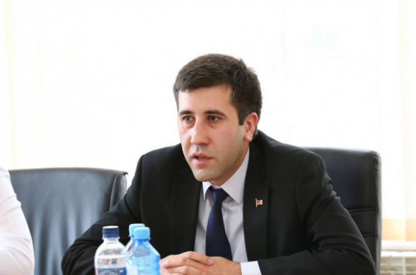 Դիմում եմ իրավասու մարմիններին՝ գրառման մեջ նշված փաստով անհապաղ քրեական գործ հարուցելու պահանջով (լուսանկար)