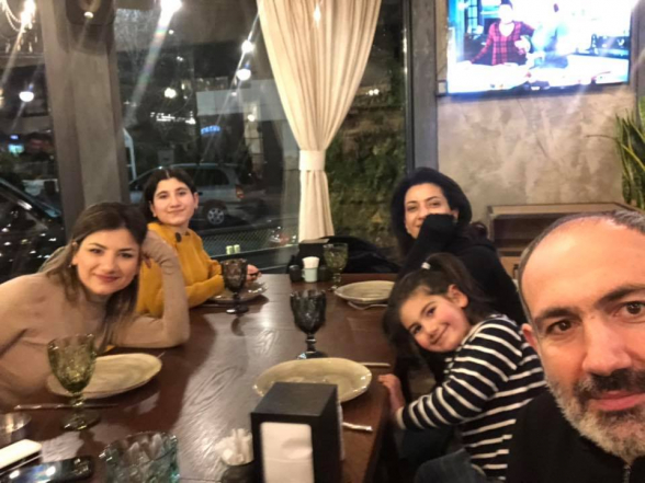 1 марта: праздник, который всегда с Николом (видео)