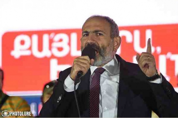 Նա այդպես էլ ոչինչ չհասկացավ, ոչինչ չսովորեց