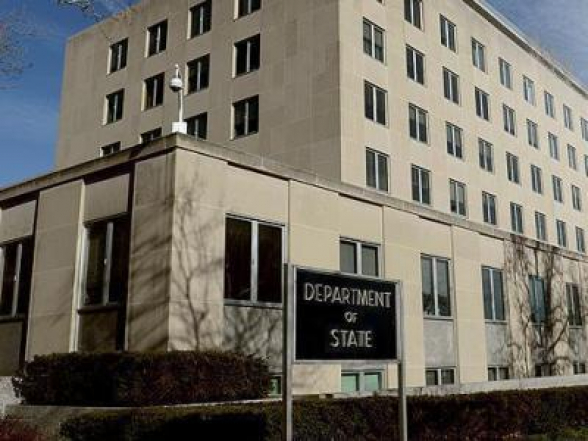 Госдеп США порекомендовал своим гражданам воздержаться от поездок в Азербайджан и Туркменистан