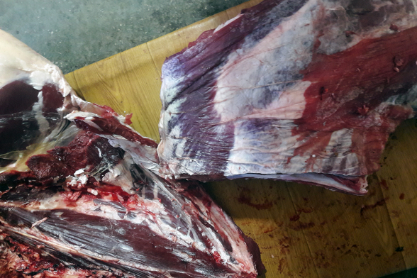 Продажа порядка 750 кг мяса приостановлена в Армении из-за нарушений