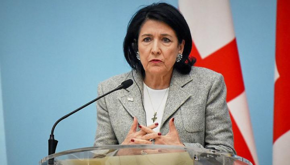 Կորոնավիրուսի պատճառով Վրաստանի նախագահը չեղարկել է երեք երկրներ այցերը