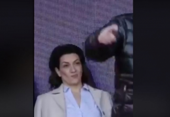 Тот момент, когда тебе не верит даже твоя вторая половина (видео)