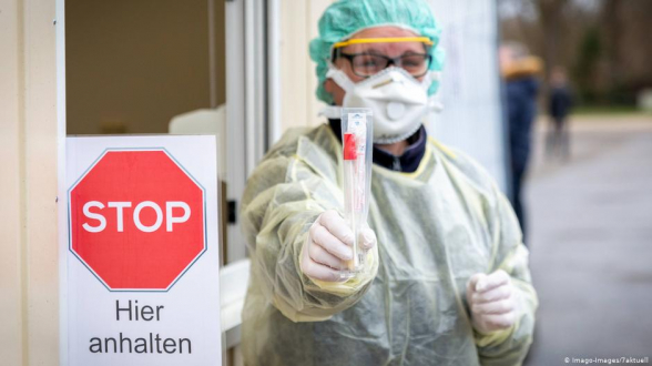 В Германии из-за коронавируса отменили все массовые мероприятия