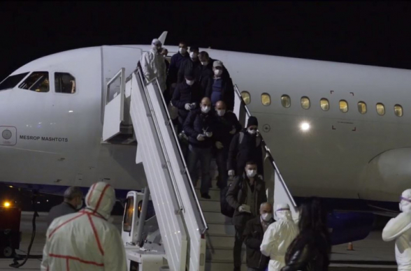 Чартерным рейсом из Рима в Ереван прибыли 67 граждан РА (видео)