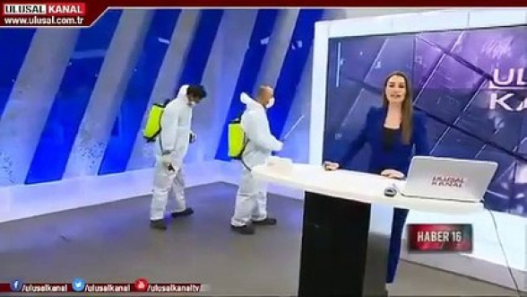 Ուղիղ եթերի ժամանակ Թուրքիայում ախտահանել են տաղավարը