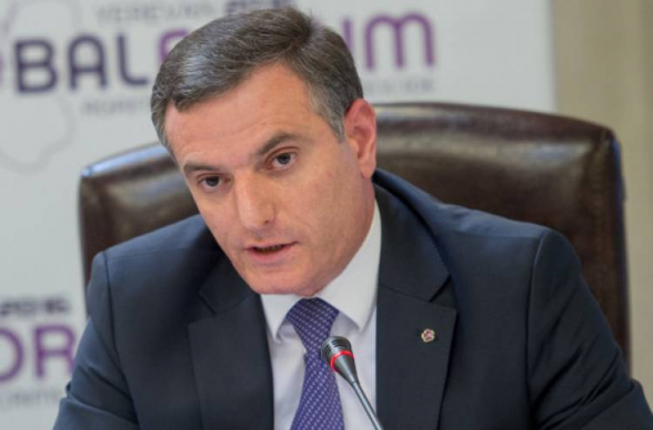 Աշխարհն արդեն հոգնել է թեթևսոլիկ, դեկլարատիվ և սինթետիկ քաղաքական գործիչներից