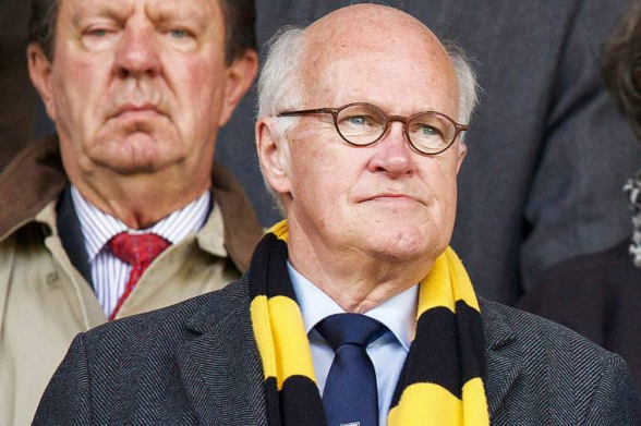 Заразившийся коронавирусом экс-президент ФК «Витесс» скончался