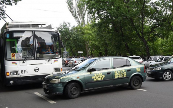 Նիկոլը 2018-ին նստեց տաքսի ու էսօր թռավ հպարտ ու դուխով տաքսիստների վրայից