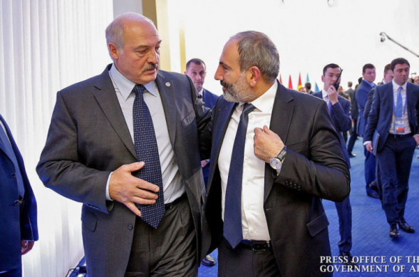 Во время шоу «Звонок гражданину» Никол Пашинян случайно дозвонился Александру Лукашенко