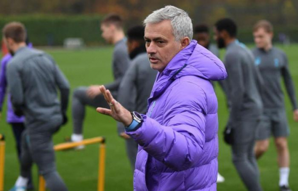 Моуриньо признал, что ошибся, устроив тренировку в парке