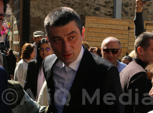 Из США в Грузию спецрейсом прибудут 79 грузинских и 35 армянских школьников – Гахария