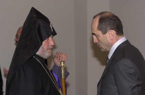 Ամեն բաշիբոզուկ Վեհափառից է խոսում