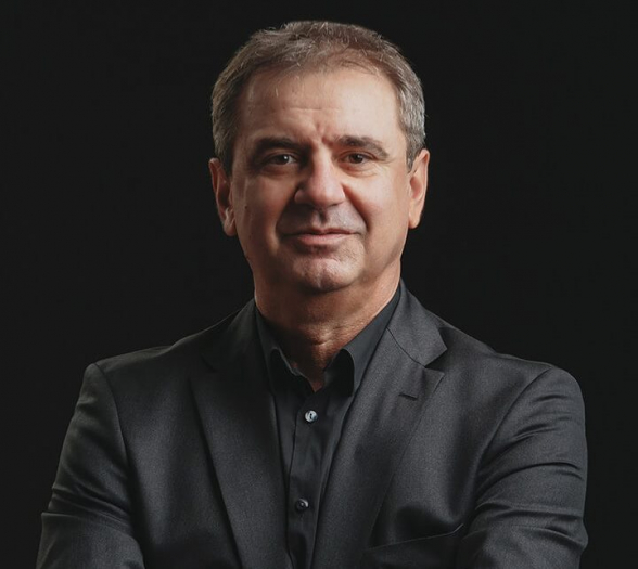 Грачья Арутюнян