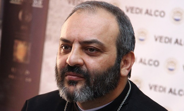 Պետական գործիչների վարքը վկայում է, որ պետք  է ասել՝  փողոցում չեք գտնվում․ Տավուշի թեմի առաջնորդ