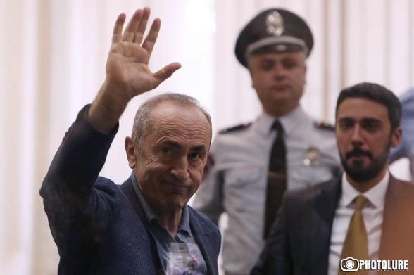 Почему экс-президента Армении 500 дней держат в тюрьме без суда? – «Комсомольская правда»