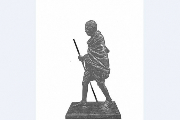 Նիկոլ Փաշինյանը Գանդիի արձանը տեղադրելով` լեգալացնում է ներգաղթյալ հնդիկներին