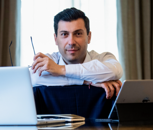 Микаэл Минасян