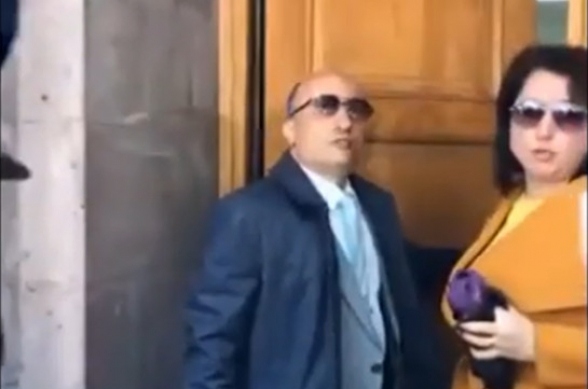 Այստեղ ժողովուրդ չկա. Իմքայլական պատգամավորը՝ ԱԺ-ի դիմաց ցույց անող ակտիվիստներին