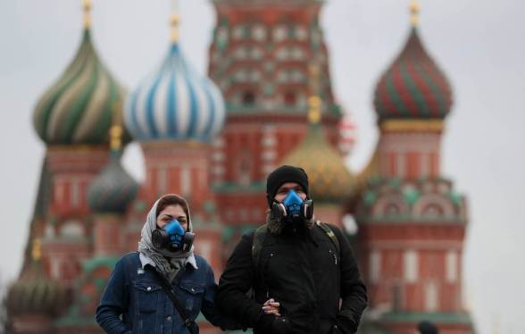 В России за сутки выявили 10 899 случаев заражения коронавирусом