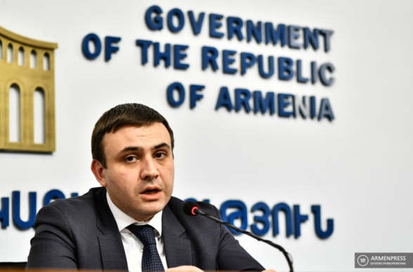 «Այն մարդիկ, որոնք կունենան բացահայտ ախտանիշներ՝ հարբուխ, հազ, բարձր ջերմություն, չեն սպասարկվելու». փոխնախարար