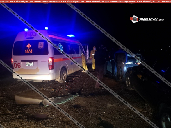 Սյունիքի մարզում վթարի է ենթարկվել կորոնավիրուսով վարակվածին տեղափոխող շտապօգնության ավտոմեքենան՝ բախվելով Mercedes-ին. շտապօգնության վարորդը եղել է ամենաբարձր աստիճանի խմած