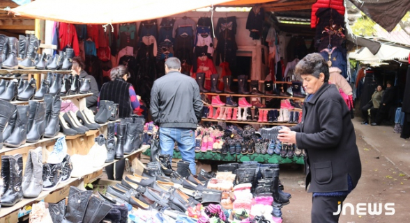 Հունիսի 1-ից Վրաստանում կբացվեն բոլոր տեսակի բաց խանութները, այդ թվում՝ առևտրի կենտրոնները