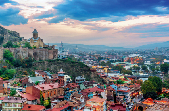 Վրաստան մեկնելու համար զբոսաշրջիկները ստիպված կլինեն անցնել կորոնավիրուսի ՊՇՌ թեստ