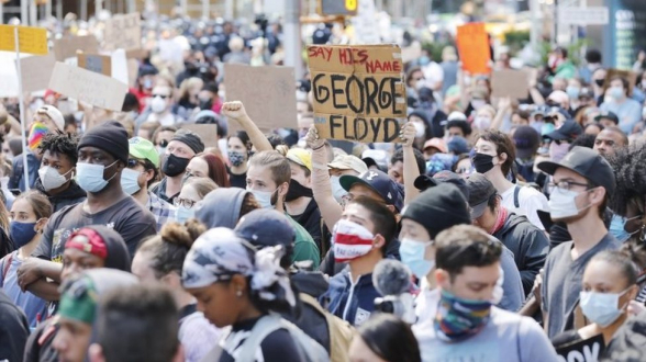 Трамп назвал охватившие США беспорядки «домашним террором»