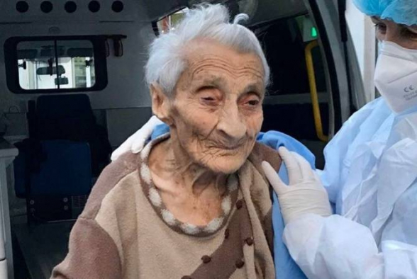 Նորքի տուն-ինտերնատի շահառու 101-ամյա Նազանի Սիմոնյանը հաղթահարել է COVID- 19-ը և դուրս գրվել ԲԿ-ից