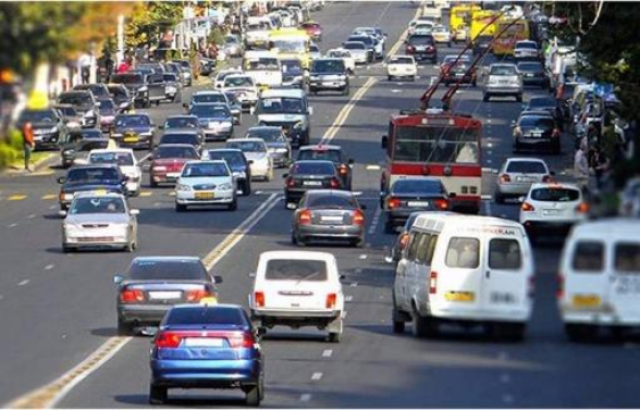 Երթևեկության կազմակերպման փոփոխություն՝ Կոմիտասի պողոտա-Գրիբոյեդովի փողոց խաչմերուկում (լուսանկար)