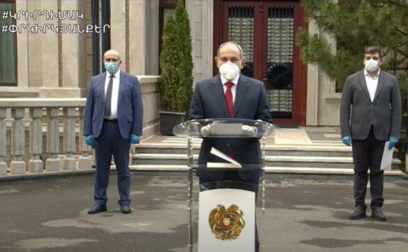 Նիկոլ Փաշինյանը կրկին ճեպազրույց է անում (տեսանյութ)