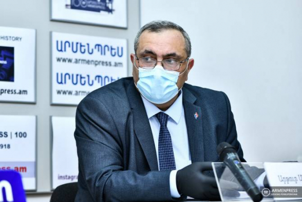 За 4 месяца текущего года около 12 000 человек были уволены с работы