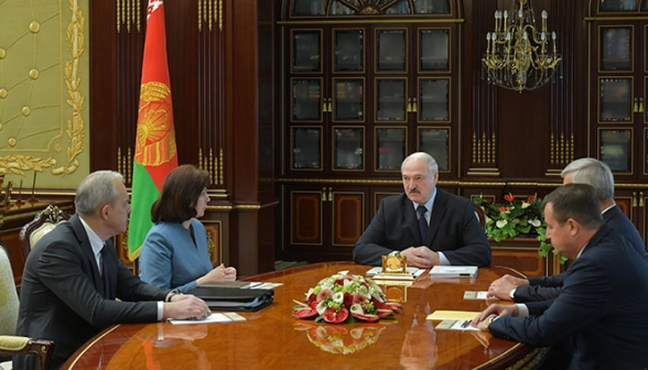 Революции при формировании нового правительства Беларуси не произойдет – Лукашенко