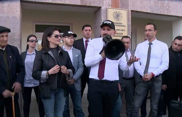  «Духовные сыны» Тер-Петросяна и «свидетели» коронавируса