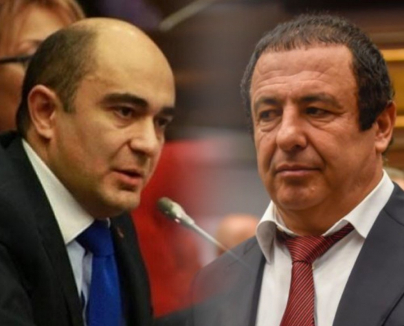 Կա՛մ «Լուսավորը» կմիանա ԲՀԿ-ին և Նիկոլին ու իր 89 կլոններին քարշ կտա Սահմանադրական դատարան, կա՛մ ...