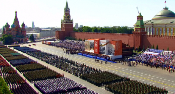 Парад на Красной площади в честь 75-летия Победы (видео)