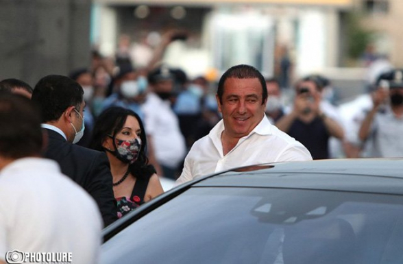 Гагик Царукян принимает систему