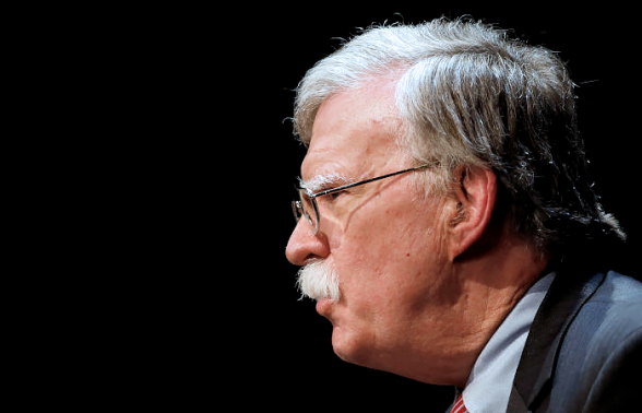 Болтон заявил, что Трамп «не хотел слышать» разведывательную информацию о России