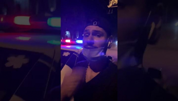 Գիշերը դատարկ փողոցում տուգանում են՝ դիմակը իջեցնելու համար․ Վարդան Սարգսյան (տեսանյութ)