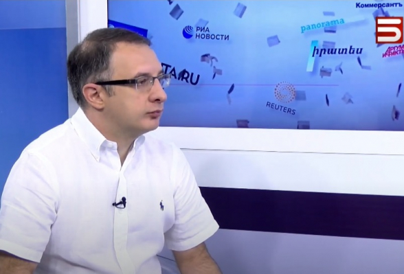 Միայն տգետ մարդը չի կարող հասկանալ Հայաստանում ռուսական ռազմաբազայի նշանակության կարևորությունը․ Արեն Ապիկյան (տեսանյութ)