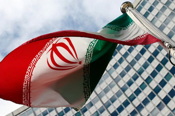 СМИ сообщили об отключении электричества на западе Тегерана из-за взрыва