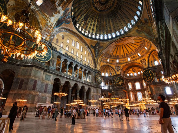 Евросоюз огорчило решение Турции сделать из собора Святой Софии мечеть