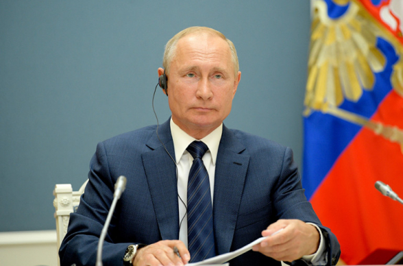 Мы не должны выглядеть как придурки на международной арене – Путин