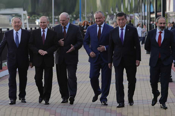 Ինչի՞ մասին է թրքաբոլշևիկների «անհաղթահարելի» փորացավը