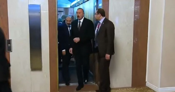 Փաշինյանի «վերելակը» ո՞ւր կորավ... Վիեննայի ու Սանկտ Պետերբուրգի միջակայքում